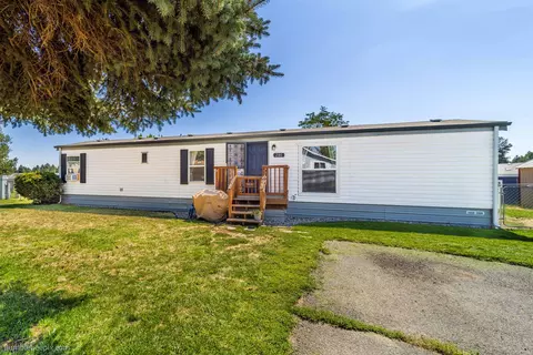2201 N Craig Rd #280, Spokane, WA 99224