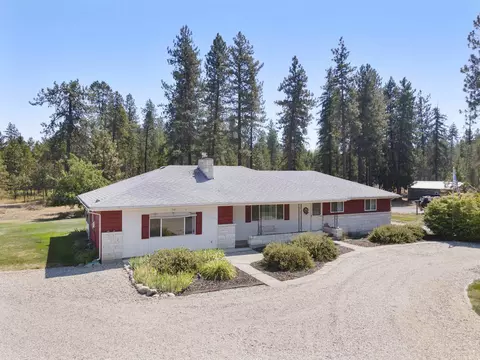 27818 N Bear Lake Rd, Chattaroy, WA 99003