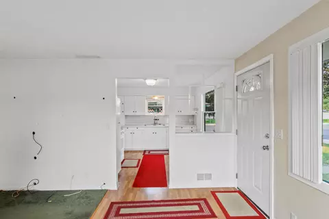 1704 E Hoffman Ave, Spokane, WA 99207 photo 5