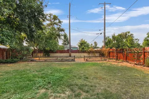 1704 E Hoffman Ave, Spokane, WA 99207 photo 17