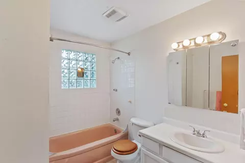 1704 E Hoffman Ave, Spokane, WA 99207 photo 10