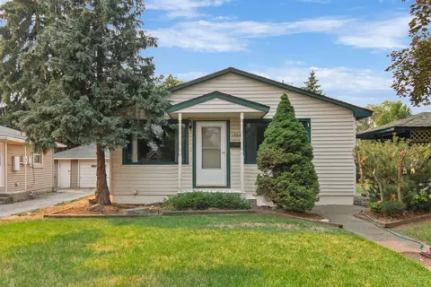 1704 E Hoffman Ave, Spokane, WA 99207 photo 2