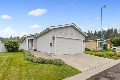 4423 S Sunny Creek Dr, Spokane, WA 99224
