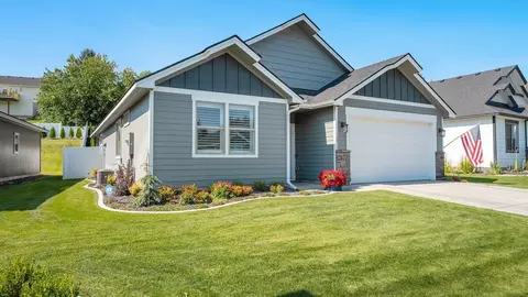 16513 N Columbus Dr, Spokane, WA 99208