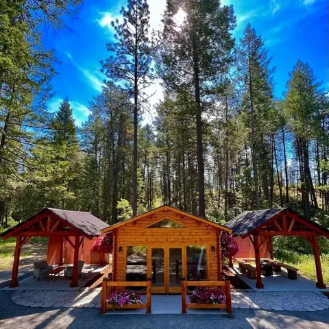 3325 Roitz Rd, Valley, WA 99181