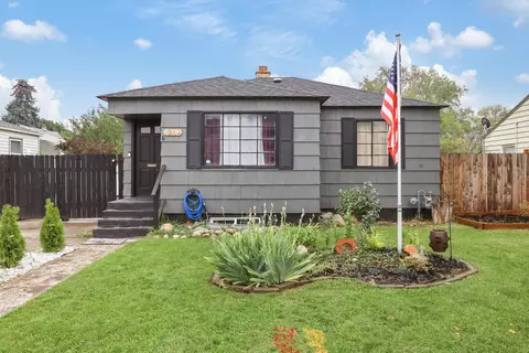 1904 N Smith St, Spokane, WA 99207