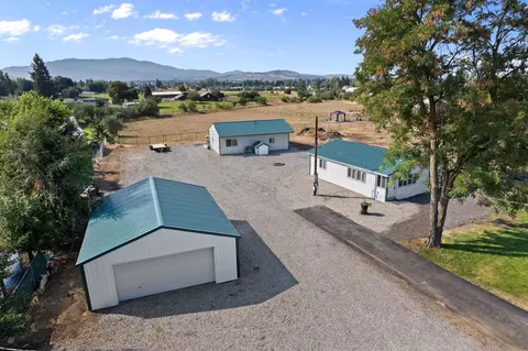 23720 E Railroad Ave, Otis Orchards, WA 99027
