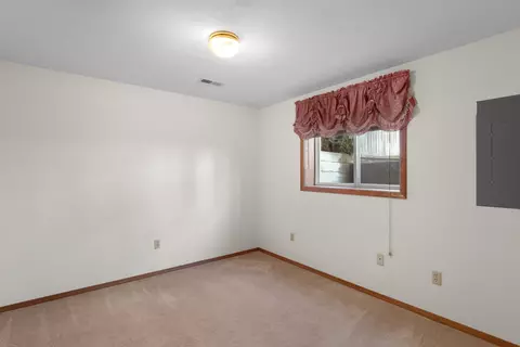12126 E 37th Ct, Spokane, WA 99206 photo 32