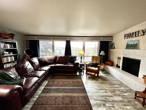 608 E Valleyview Ave, Colfax, WA 99111 photo 13