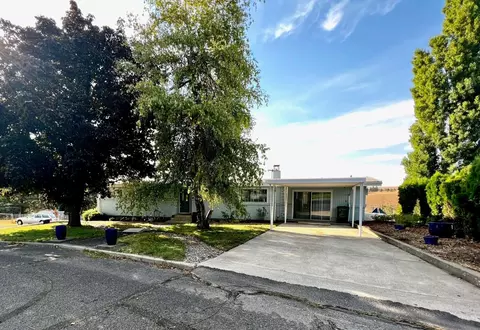 608 E Valleyview Ave, Colfax, WA 99111 photo 3