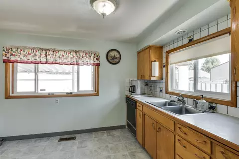 617 E Broad Ave, Spokane, WA 99208 photo 13