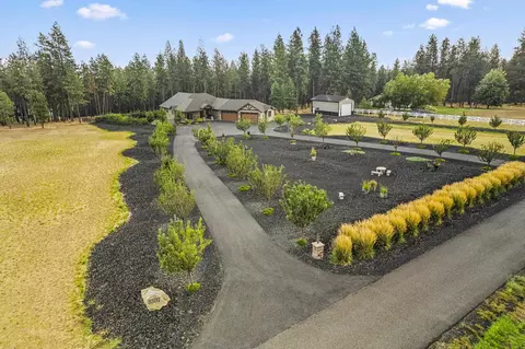 8307 S Cliffview Ln, Spokane, WA 99224