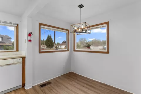 2118 E Buckeye Ave, Spokane, WA 99207 photo 10
