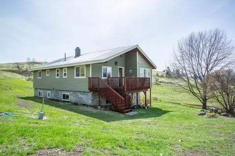 1759 Brooks Rd, Evans, WA 99126