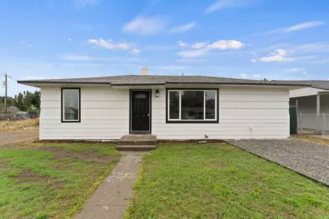 2128 E Rich Ave, Spokane, WA 99206