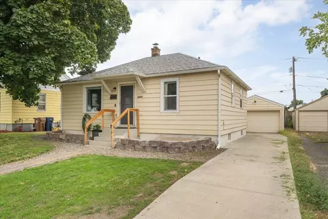 2017 E Rich Ave, Spokane, WA 99207