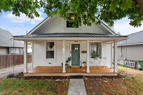 2411 E Hartson Ave, Spokane, WA 99202