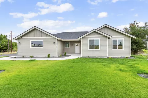 3135 Normal Park Rd, Cheney, WA 99004