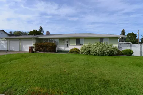 2221 E Columbia Ave, Spokane, WA 99208