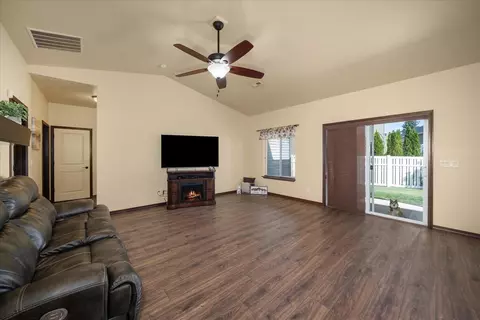 905 S Eagles Ct, Spokane, WA 99224 photo 8