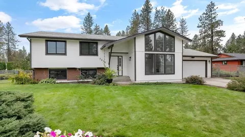 7215 W Johannsen Ave, Nine Mile Falls, WA 99026