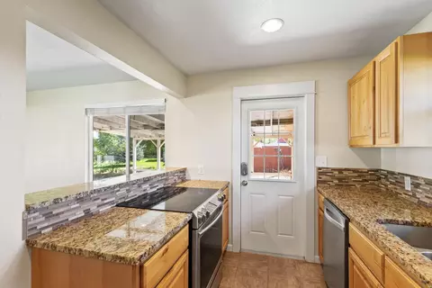 7218 E Sharp Ave, Spokane Valley, WA 99212 photo 11