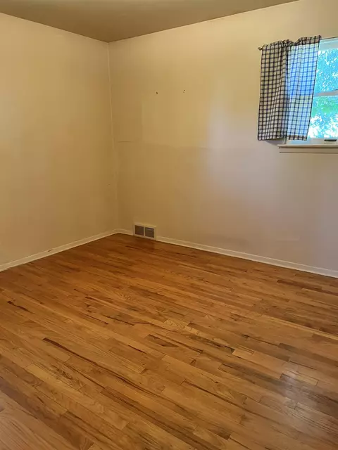 1235 E 37th Ave, Spokane, WA 99203 photo 12
