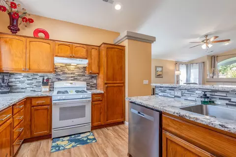 1621 E Devoe Ln, Spokane, WA 99217 photo 12