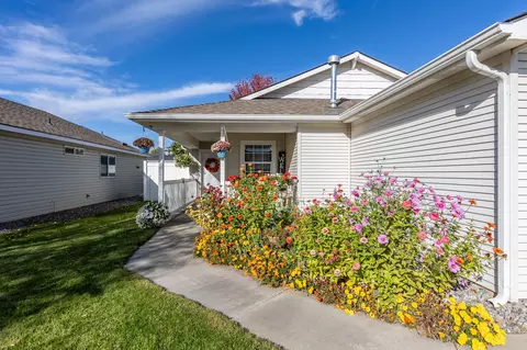 1621 E Devoe Ln, Spokane, WA 99217 photo 2