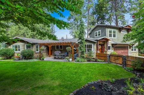 2437 E Glenn Ct, Spokane, WA 99223