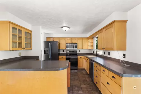 4107 E 46th Ct, Spokane, WA 99223 photo 10