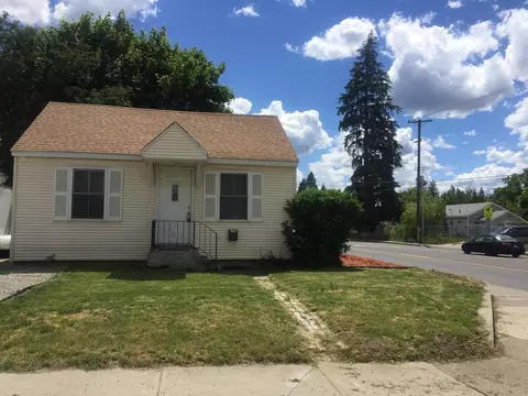 3202 E 33rd Ave, Spokane, WA 99202