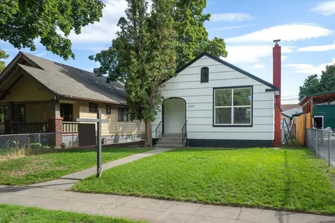 2307 W Maxwell Ave, Spokane, WA 99201