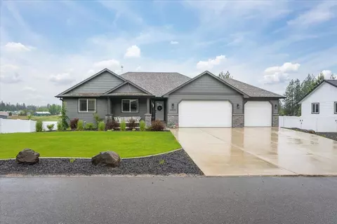 60835 Westview Dr, Nine Mile Falls, WA 99026
