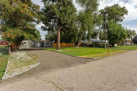 4013 E 3rd Ave, Mead, WA 99021 photo 4