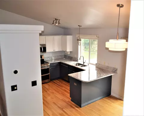 1505 E Devoe Ln, Spokane, WA 99217 photo 7