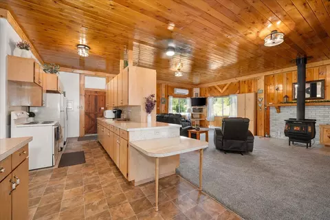 81 Johnson Blvd, Cusick, WA 99119 photo 11