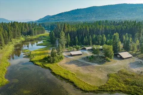 81 Johnson Blvd, Cusick, WA 99119