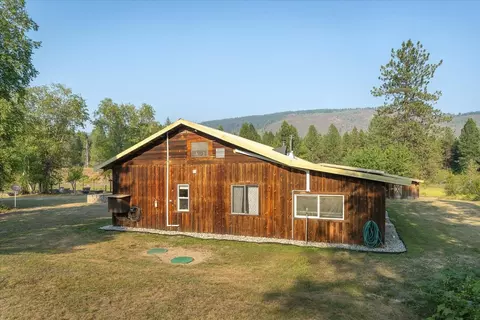 81 Johnson Blvd, Cusick, WA 99119 photo 26