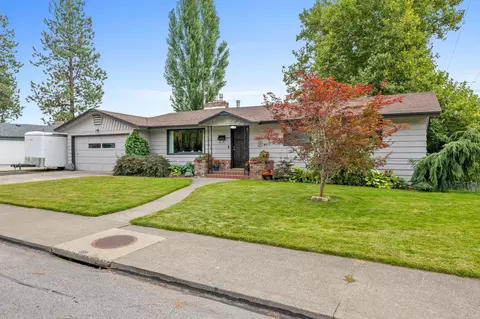 2635 W Beacon Ave, Spokane, WA 99208