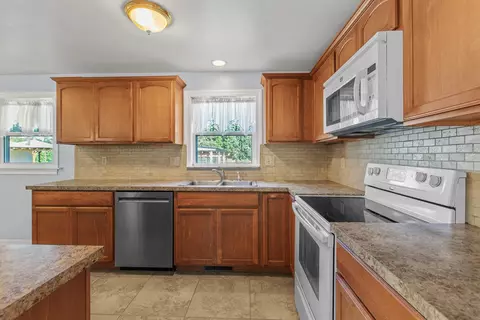 407 E Nebraska Ave, Spokane, WA 99208 photo 7