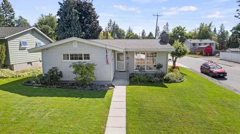 1804 E 39th Ave, Spokane, WA 99203 photo 2