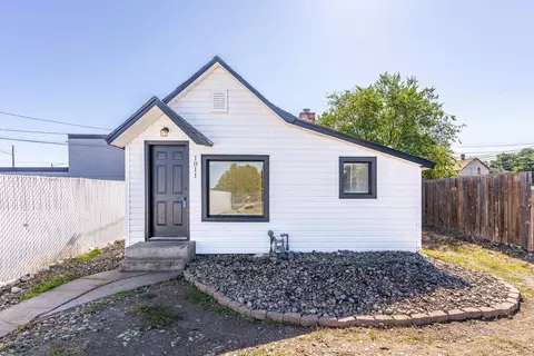 1011 W Maxwell Ave, Spokane, WA 99201