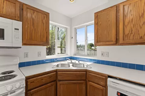 7112 E 6th Ave, Spokane Valley, WA 99212 photo 8