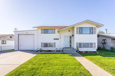 12613 W 12th Ave, Airway Heights, WA 99001
