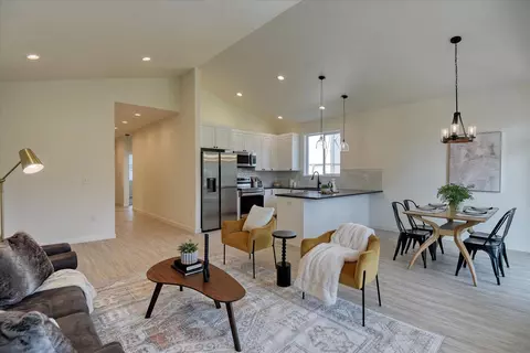 4010 E 34th Ave, Spokane, WA 99223 photo 11