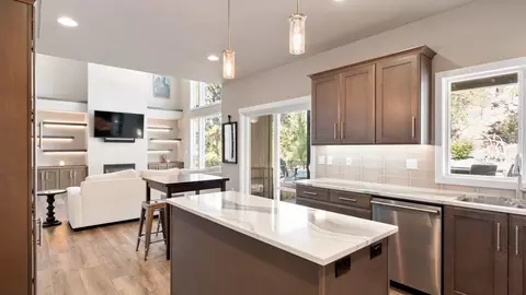 219 E Sapphire Ln, Spokane, WA 99208 photo 12