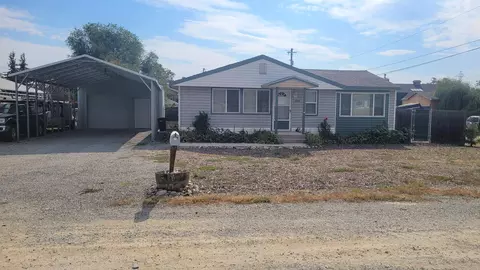 4902 E Grace Ave, Spokane, WA 99217