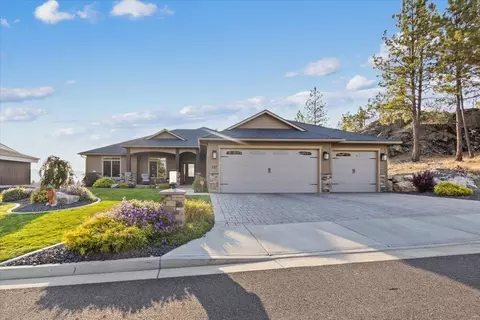 227 E Sapphire Ln, Spokane, WA 99208