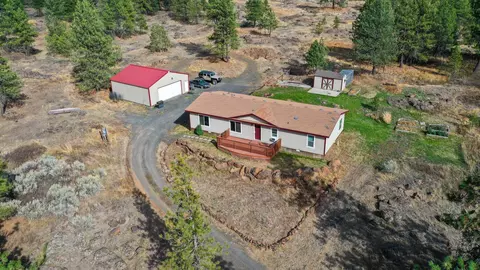 20219 S Harrison Rd, Edwall, WA 99008
